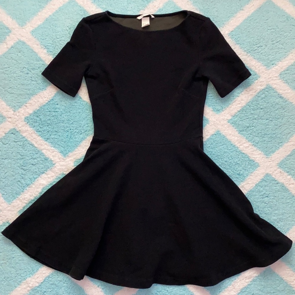 🌸H&M Black Dress